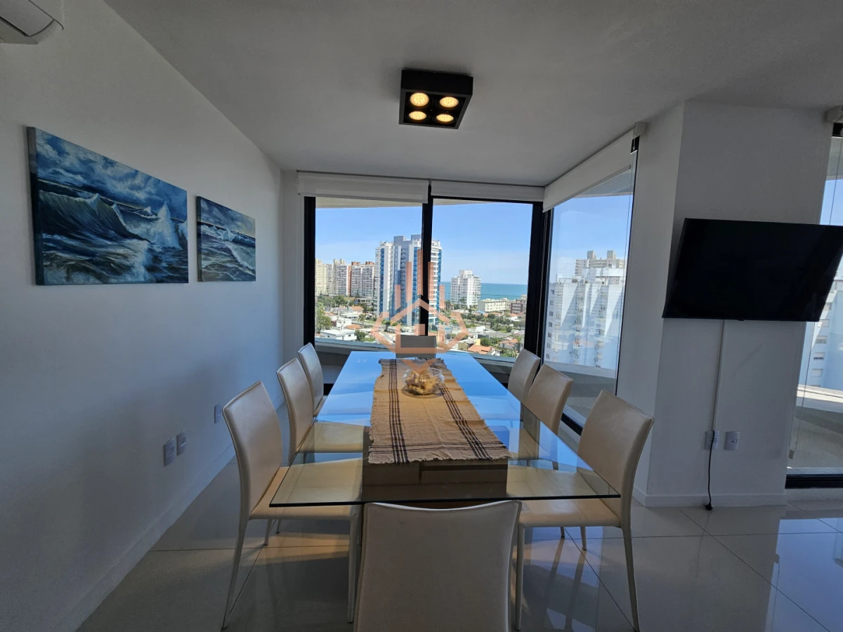 Se Vende Hermoso Departamento Piso 9 con 3 Dormitorios en Suite