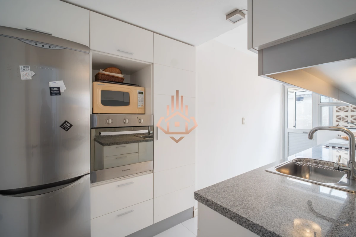 Apartamento en la Península - A pasos de Playa El Emir y Av. Gorlero