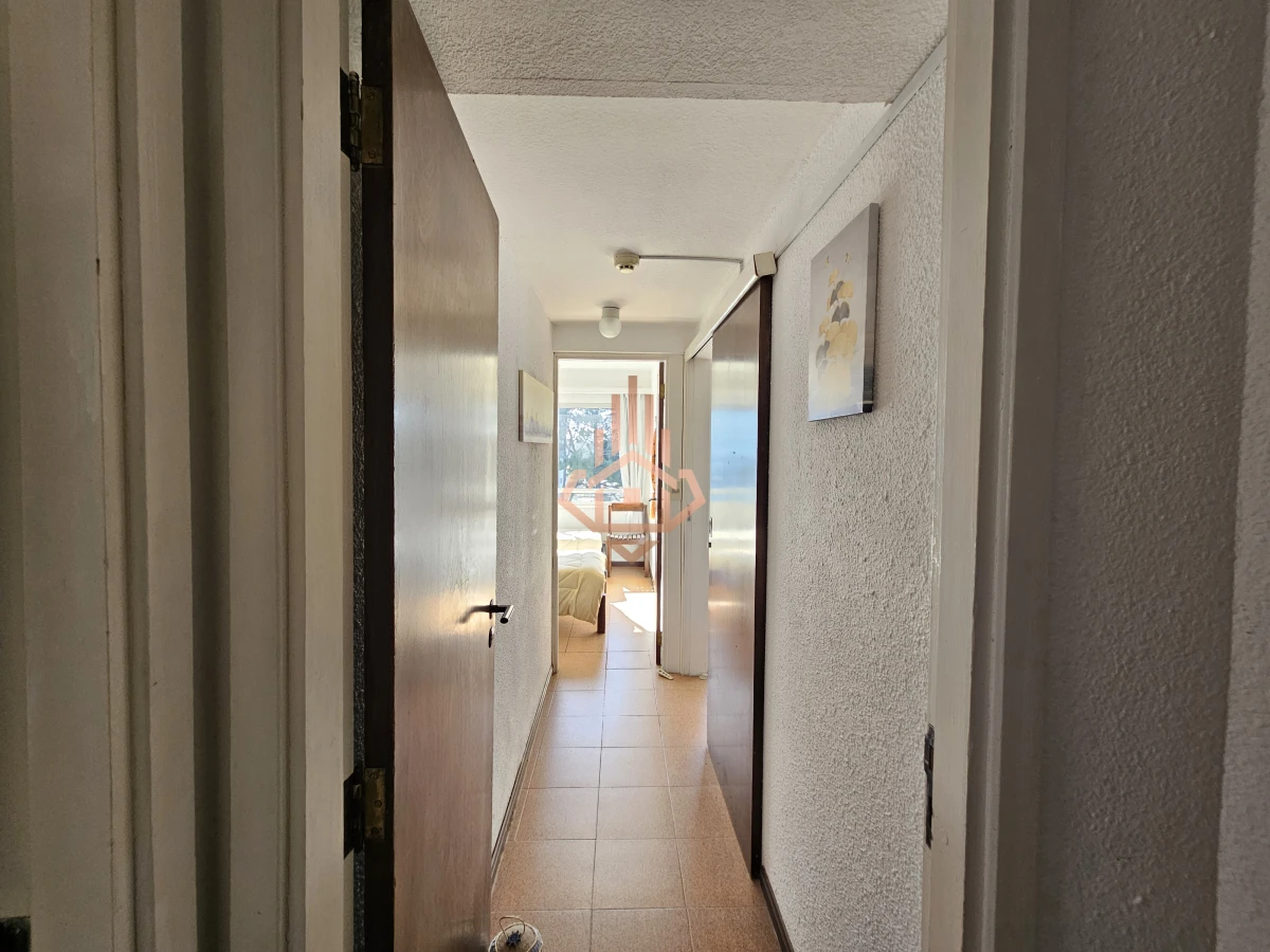 Alquiler temporal, e cuartos y medio, zona Roosevelt