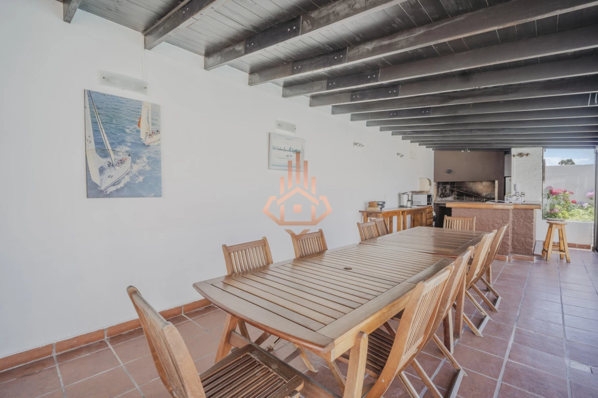 Venta Departamento 2 Dormitorios con Terraza Exclusiva y Vista al Mar - Península