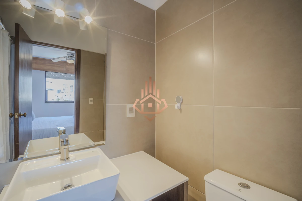 Venta Departamento 2 Dormitorios con Terraza Exclusiva y Vista al Mar - Península