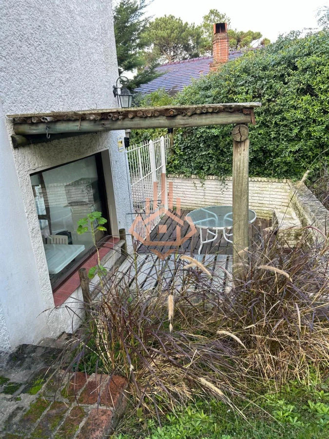 Venta Apto Duplex de 2 Dormitorios en Punta del Este