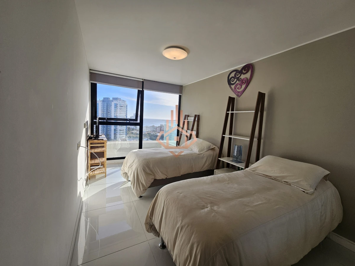 Se Vende Hermoso Departamento de 3 Dormitorios en Piso 10 Full Amenitis