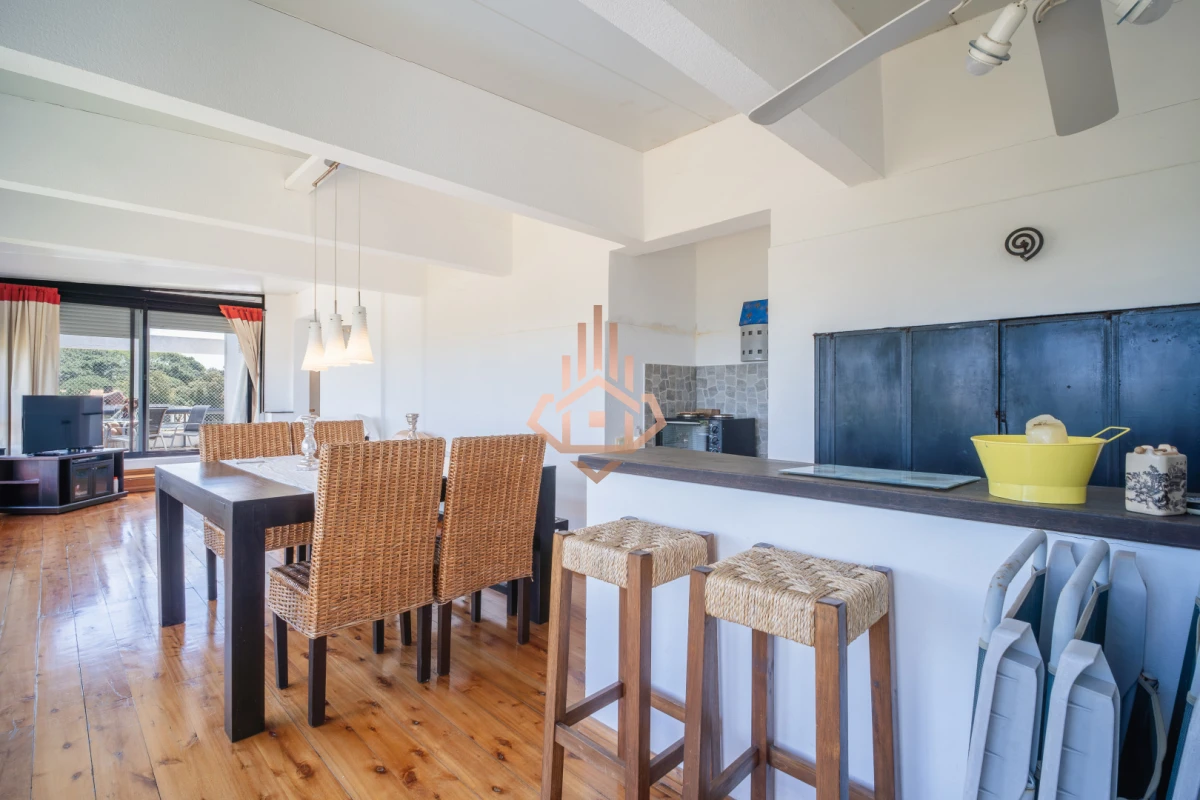 Departamento en Primera Línea - Vista Infinita al Mar en Parada 28 de La Brava