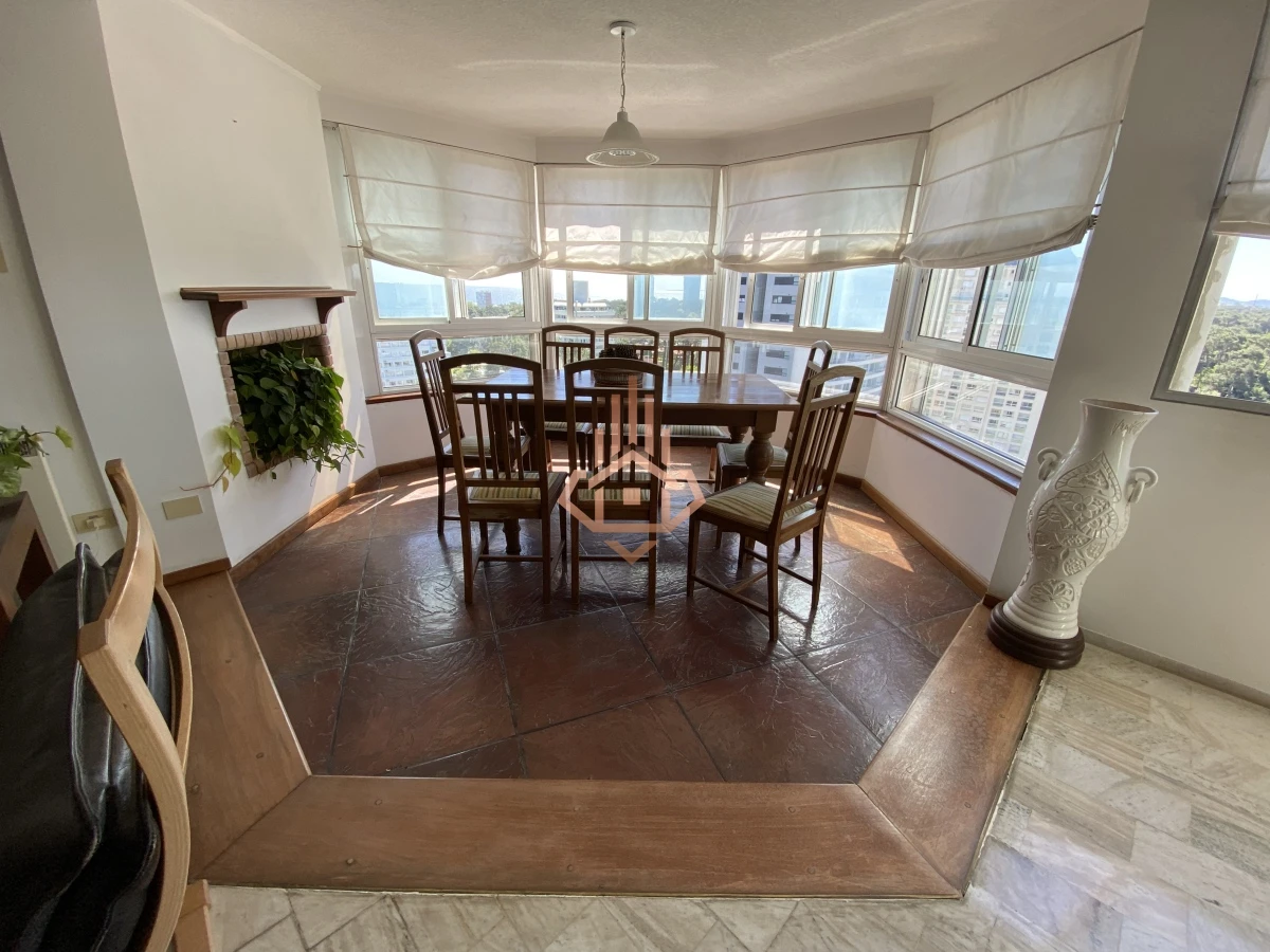 Venta Apartament 4 dormitorios,  Punta del este, Excelente ubicaciÃ³n.