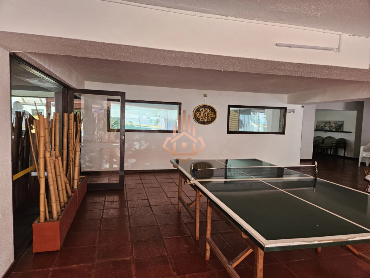 Venta de Apartamento de 3 Dormitorios en Punta del Este