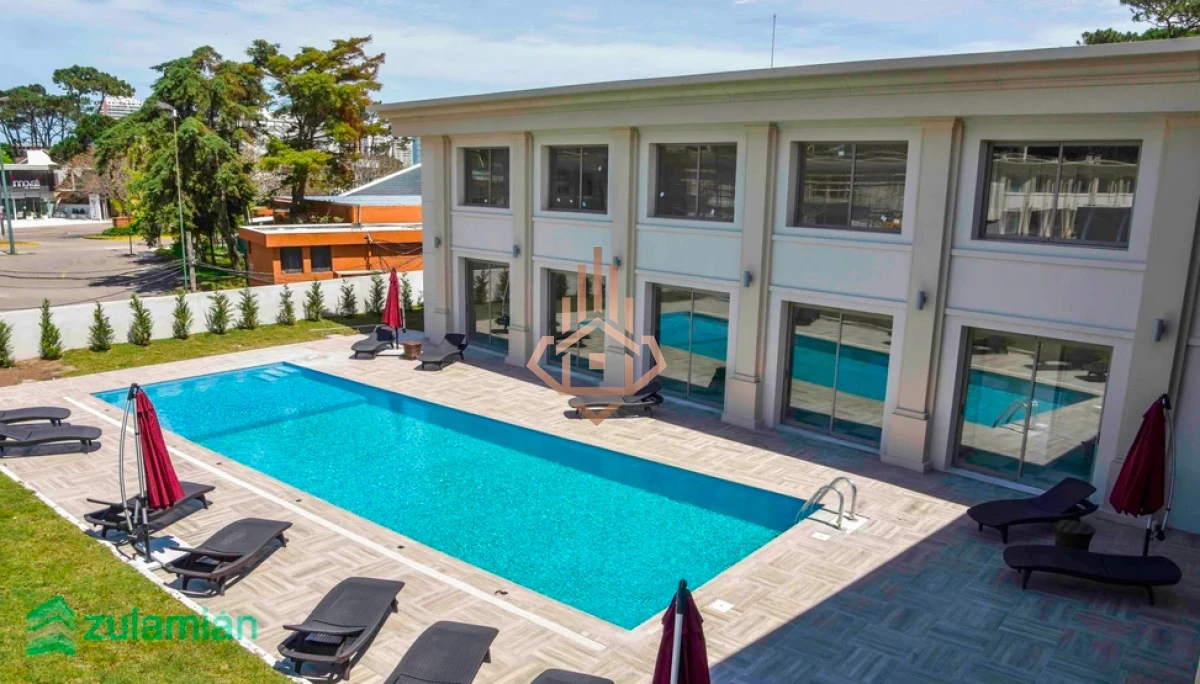 Departamento en alquiler anual y Venta 2 dormitorios Punta del Este