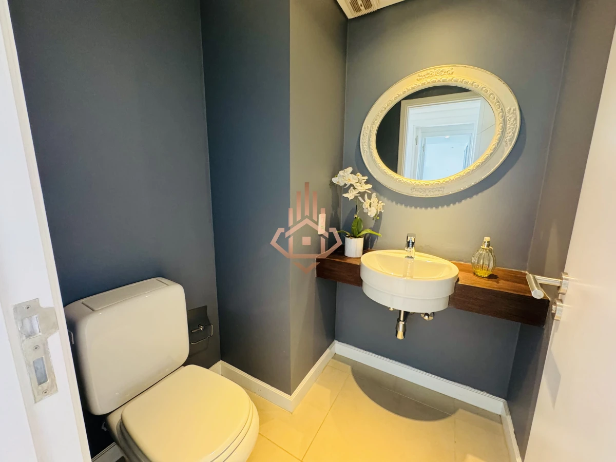 Venta Apartamento Penthouse 4 dormitorios, Frente al mar