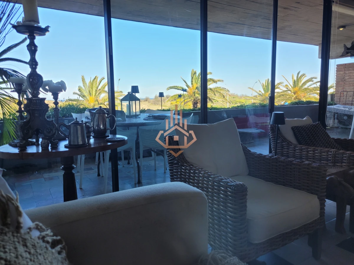 Venta de apartamento de lujo en Punta del Este - Edificio Seaside, Playa Brava (Parada 12½)