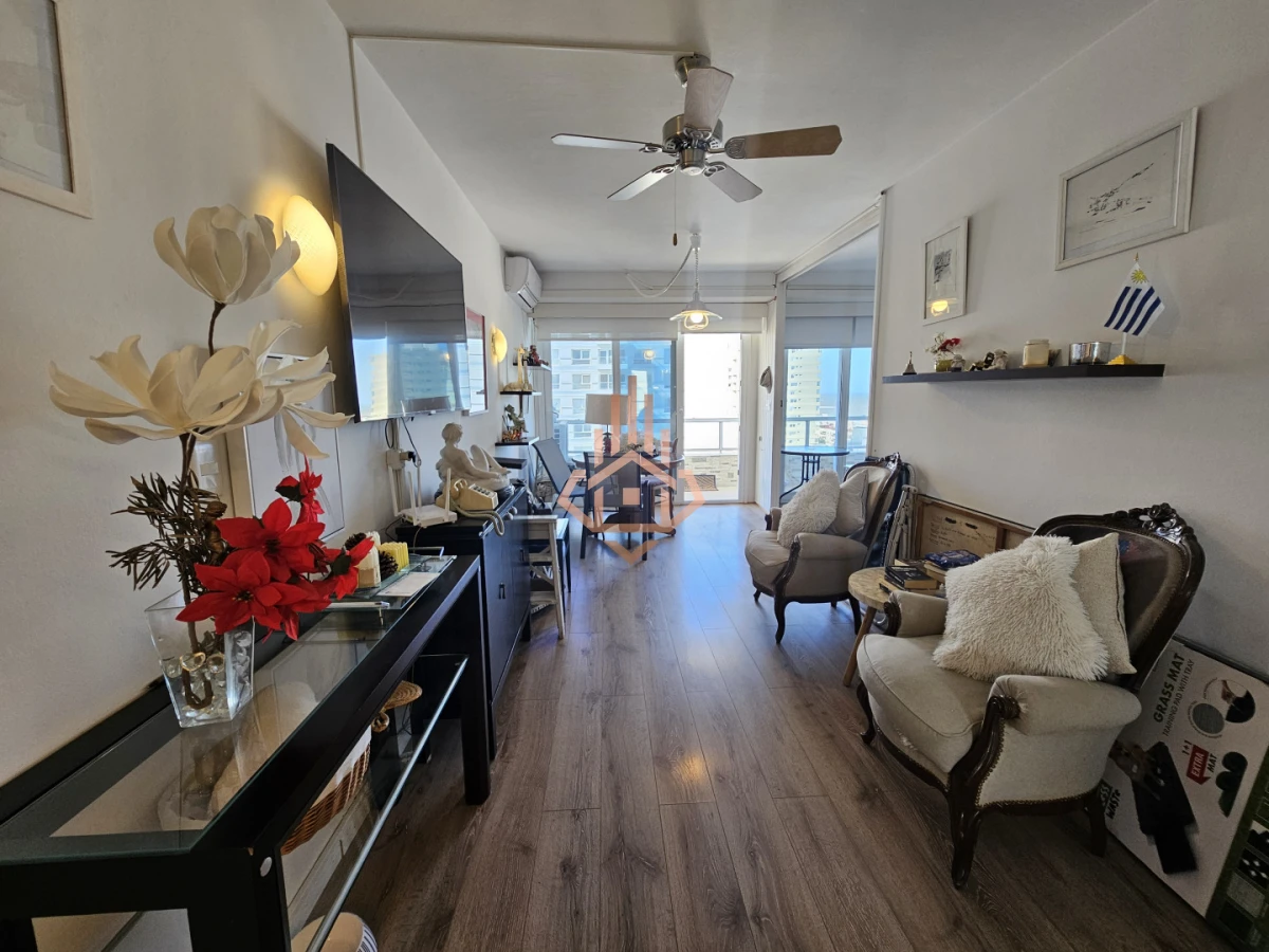 Se Vende Departamento de un Dormitorio con Vista al Mar Balcon en Peninsula