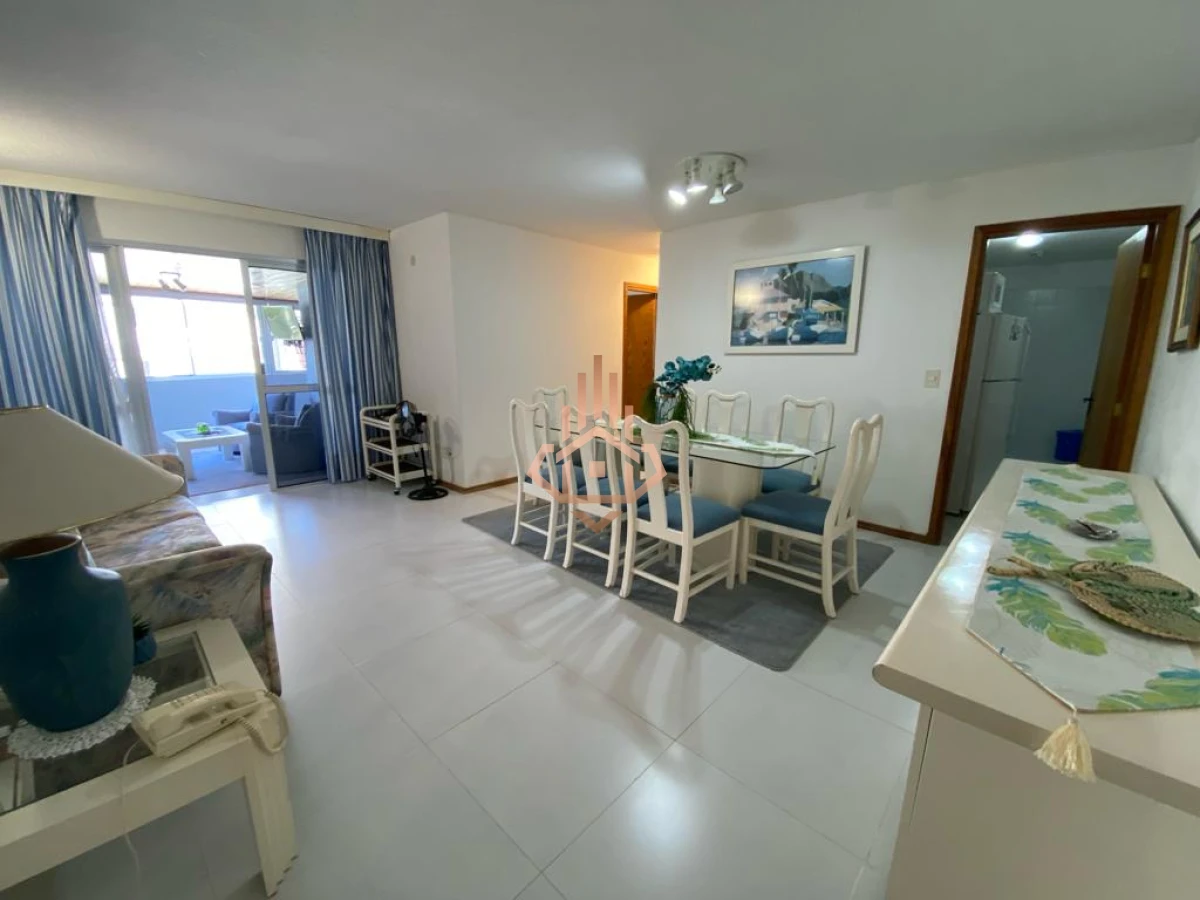 Apartamento en Punta del Este, Brava