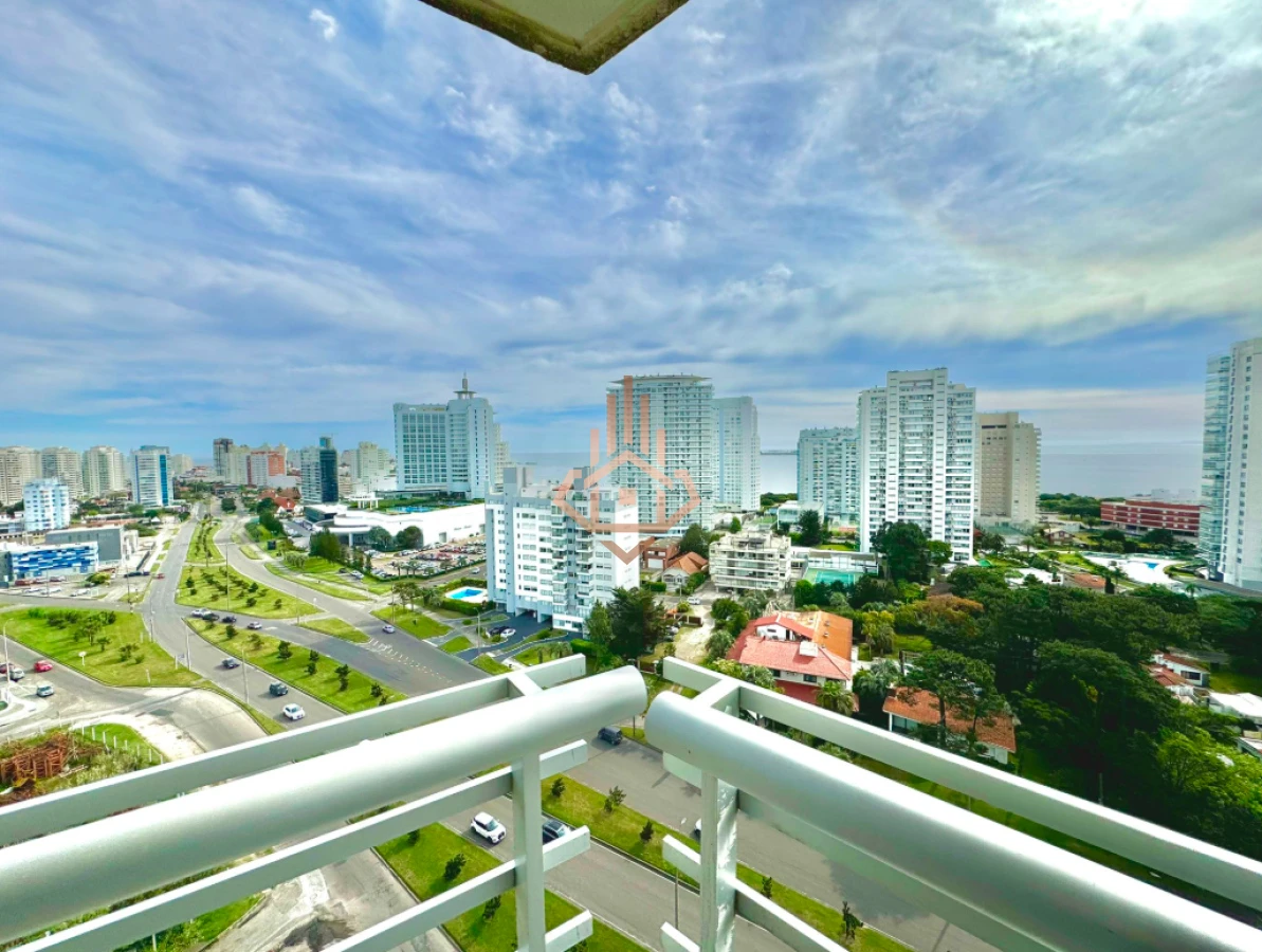 Apartamento en Punta del Este, Boulevard Artigas