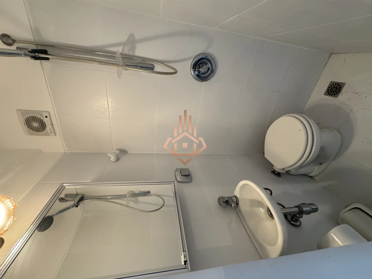 Venta apartamento frente al Mar de 3 dormitorios.