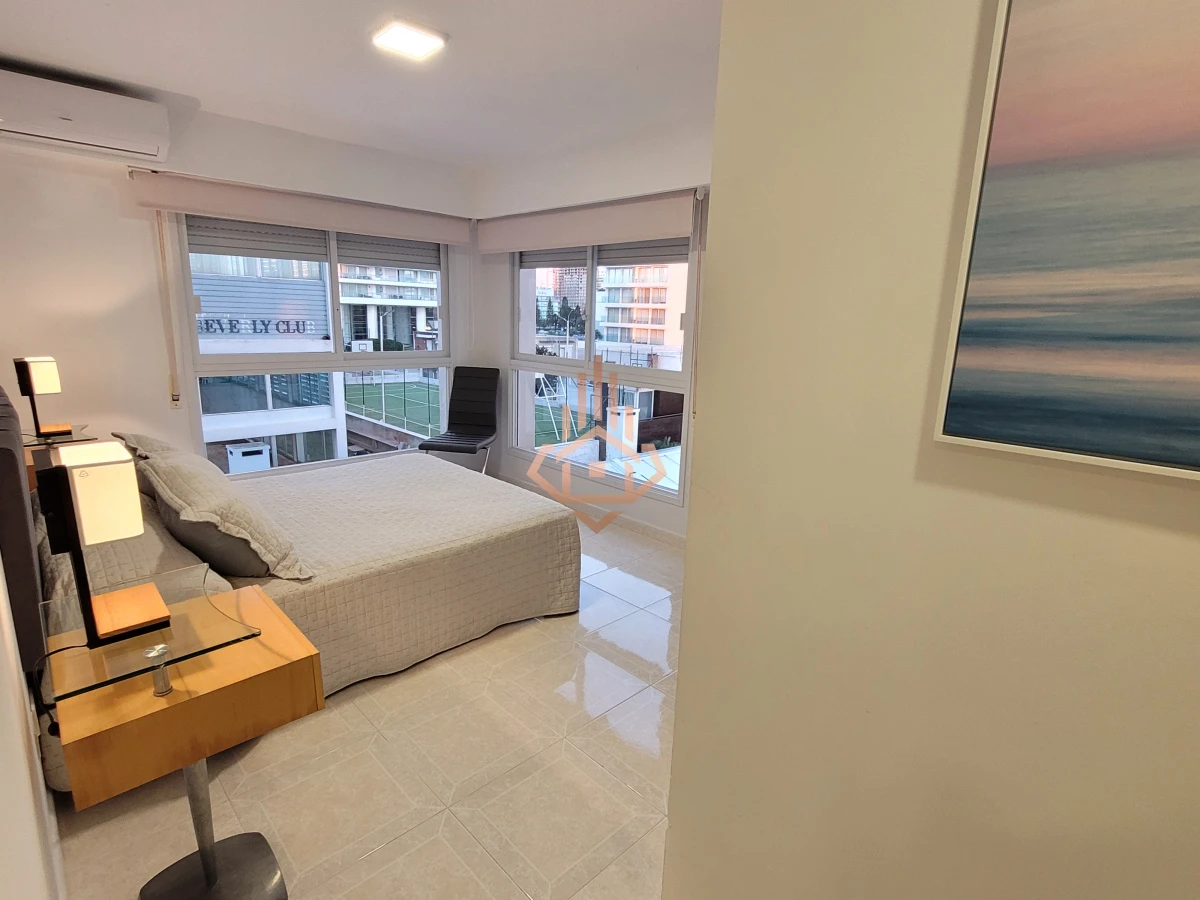 Residencia de lujo en venta frente al mar - Beverly Tower, Playa Mansa