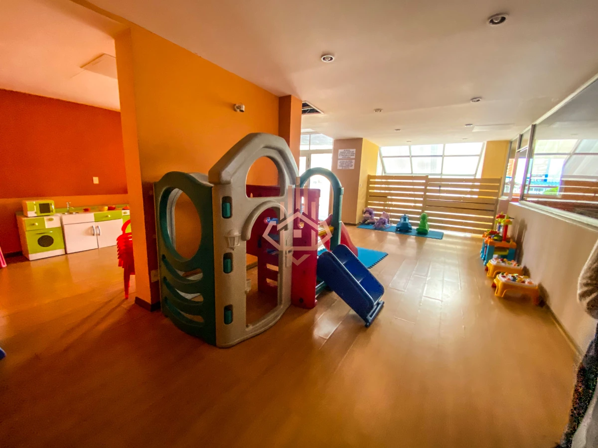 ¡Oportunidad única en Parada 3 de la Brava, Punta del Este! Apartamento 2 dormitorios y medio