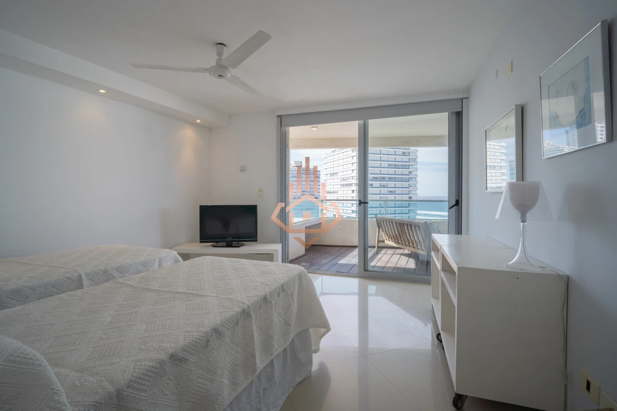 Penthouse Playa Brava, 5 Dormitorios, 4 Baños