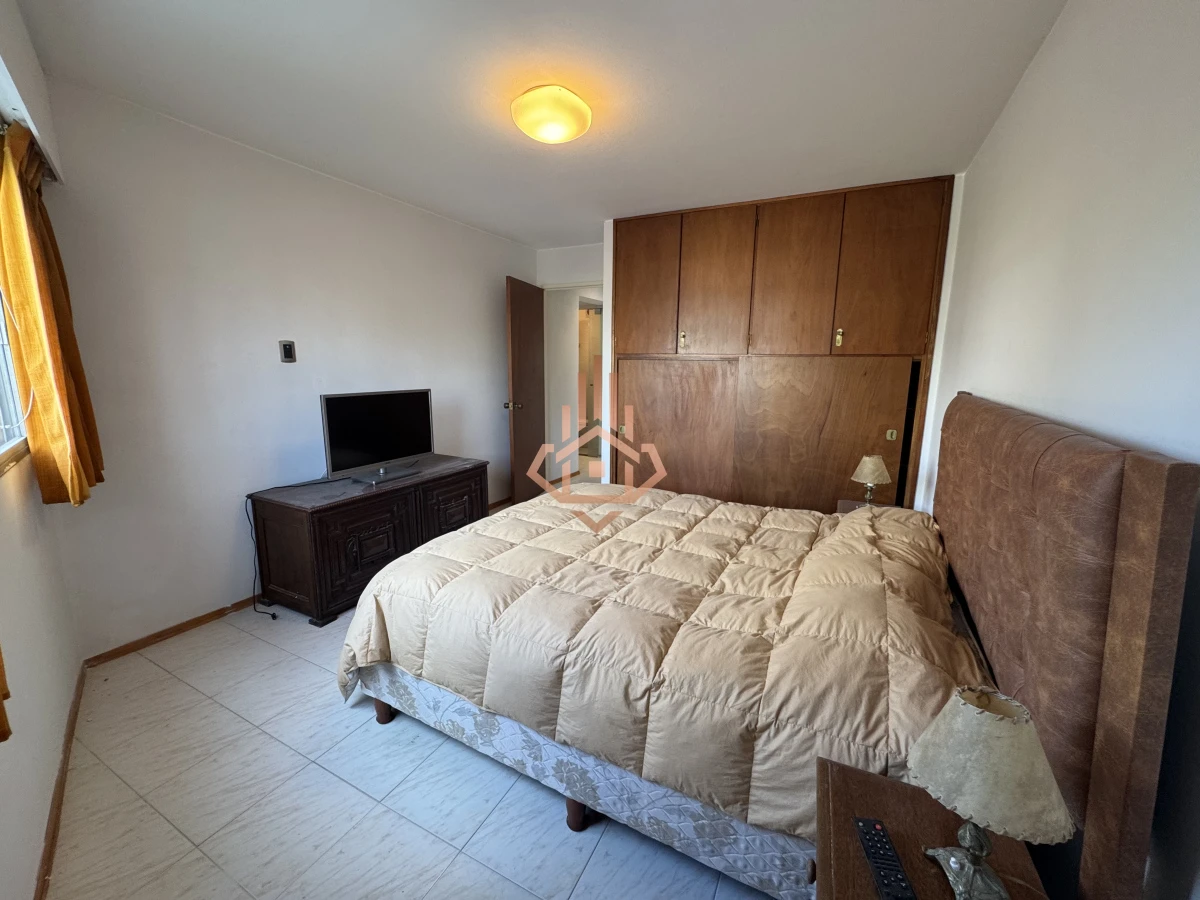 Venta apartamento frente al Mar de 3 dormitorios.