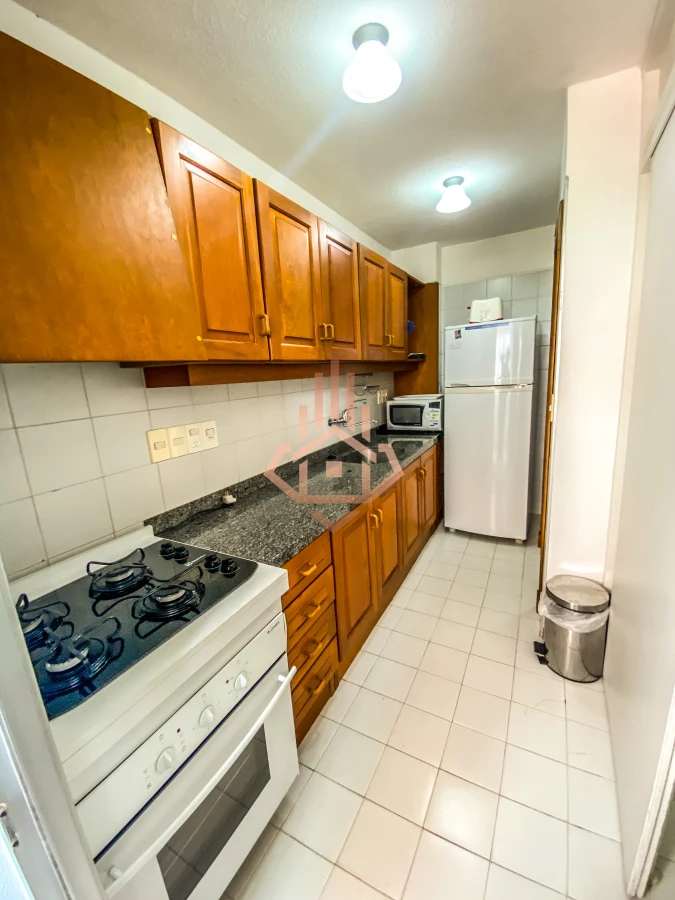 ¡Oportunidad única en Parada 3 de la Brava, Punta del Este! Apartamento 2 dormitorios y medio