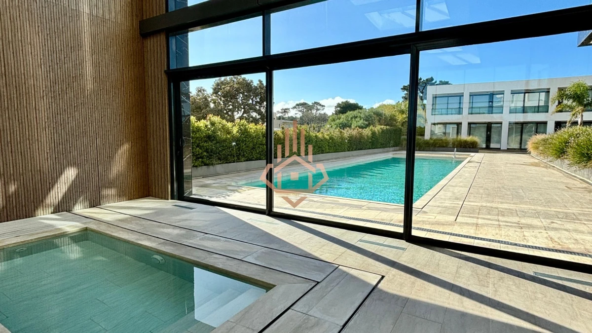 Apartamento en Venta 3 suites + servicio en Paramount Tower, Playa Mansa