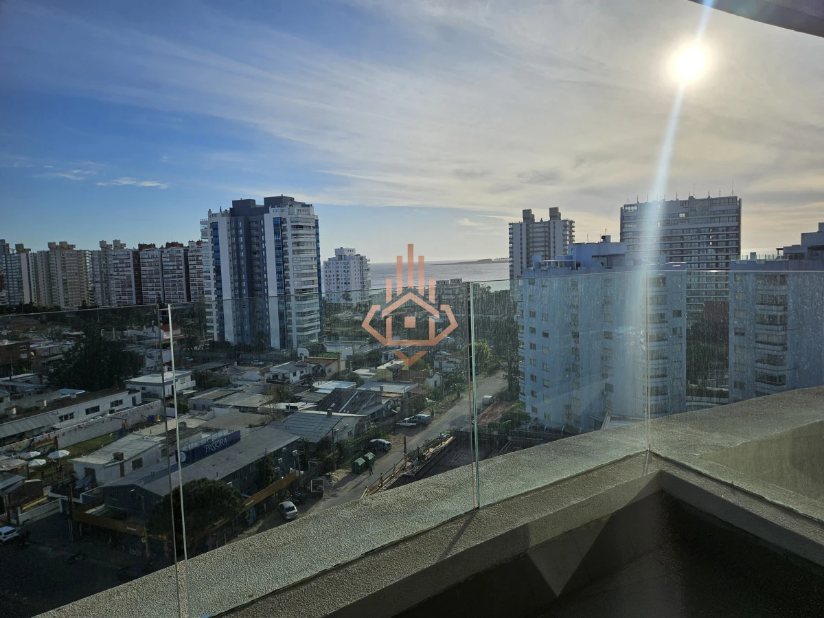 Se Vende Hermoso Departamento de 3 Dormitorios en Piso 10 Full Amenitis