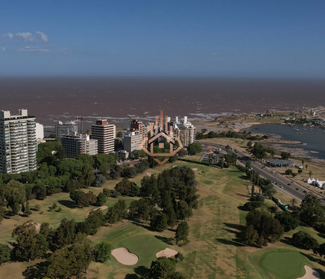 1 Dormitorio Frente al Golf, Pta Carretas, Domus