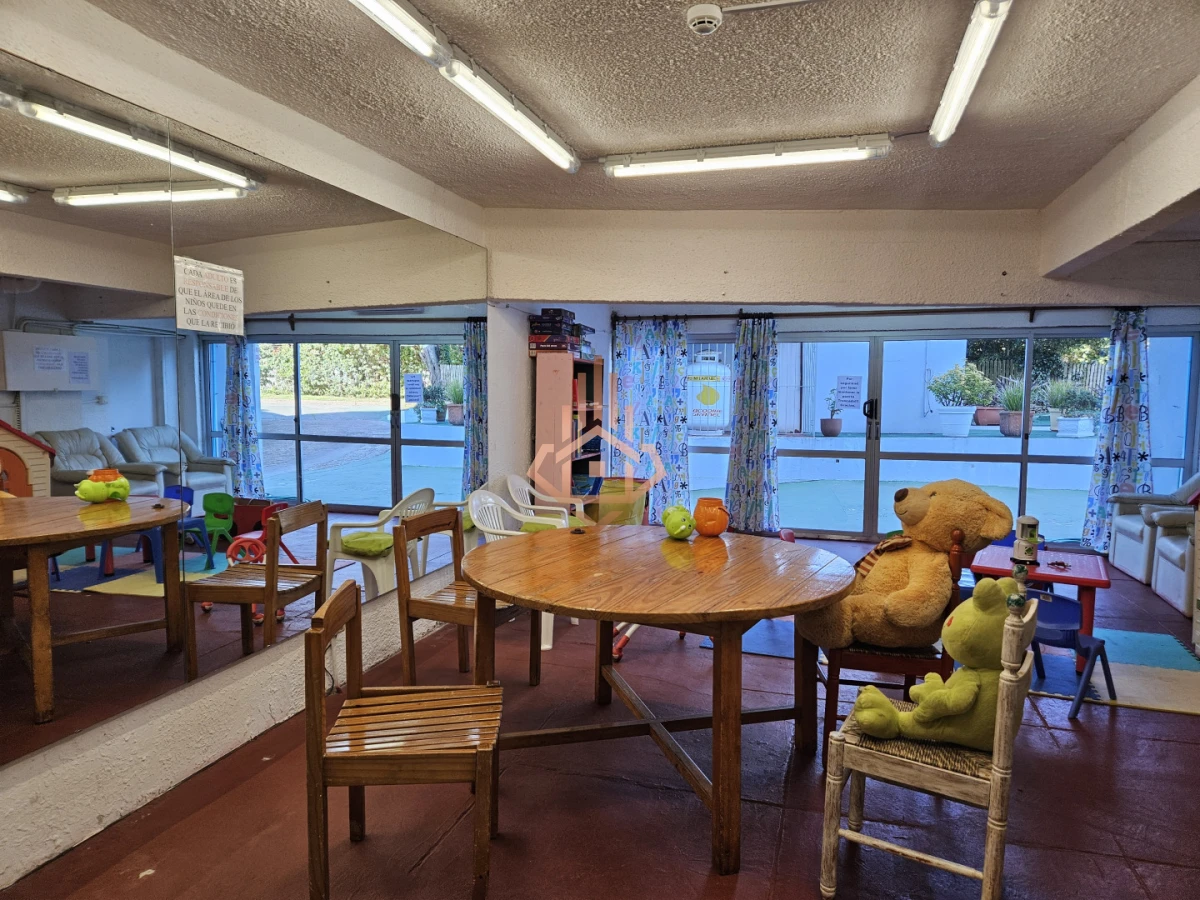 Venta de Apartamento de 3 Dormitorios en Punta del Este