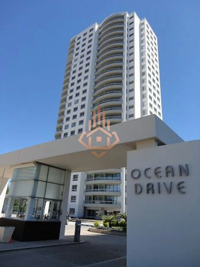 Venta de Apartamento de dos dormitorios, en Punta del Este full Amenitis