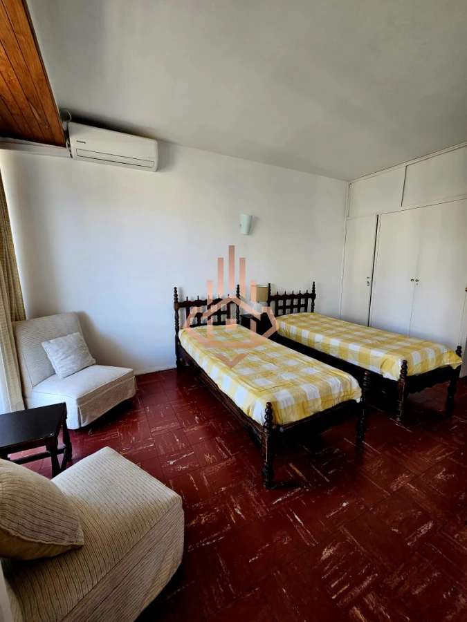 Se Vende Apartamento de un Dormitorio con Balcon en la Peninsula de Punta Dle Este