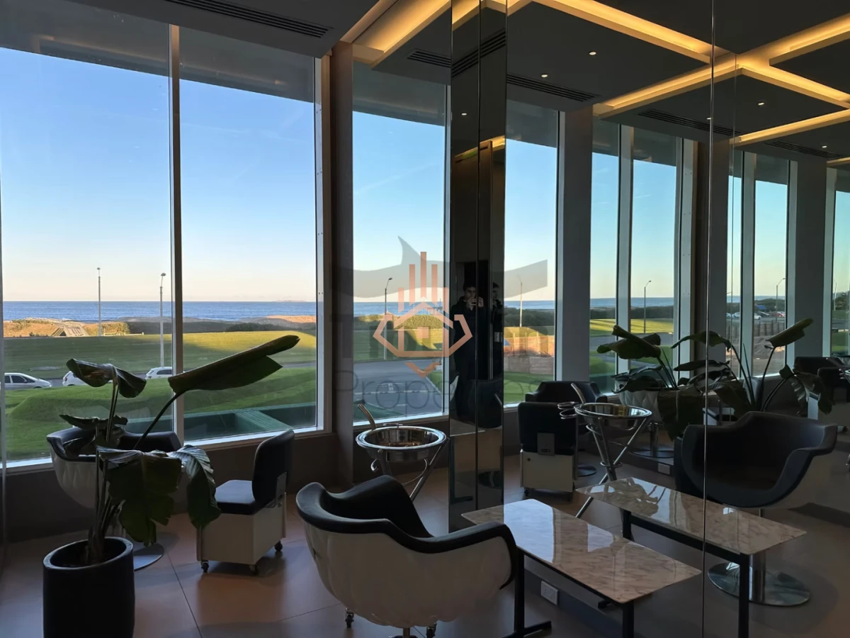 Le Parc III - Piso alto frente al mar