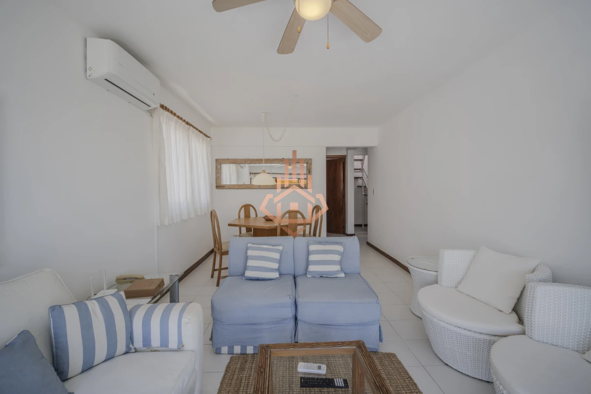 Venta Departamento 2 Dormitorios con Terraza Exclusiva y Vista al Mar - Península