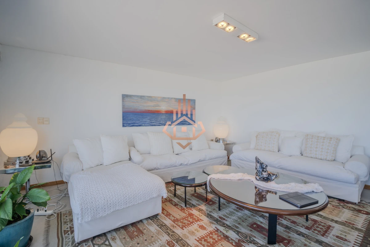 Triplex Penthouse Frente al Mar