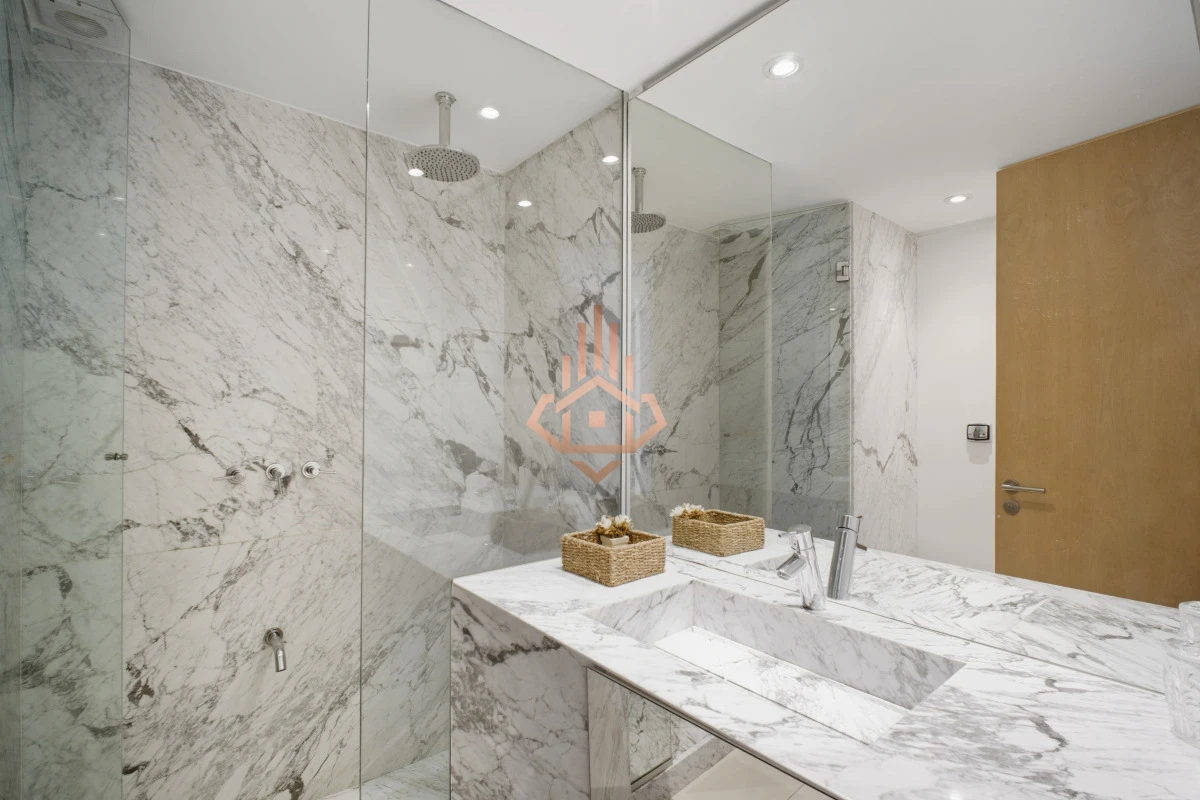 Espectacular Apartamento en Venta de 6 Dormitorios 6 Cocheras Increible Terraza con Piscina Privada