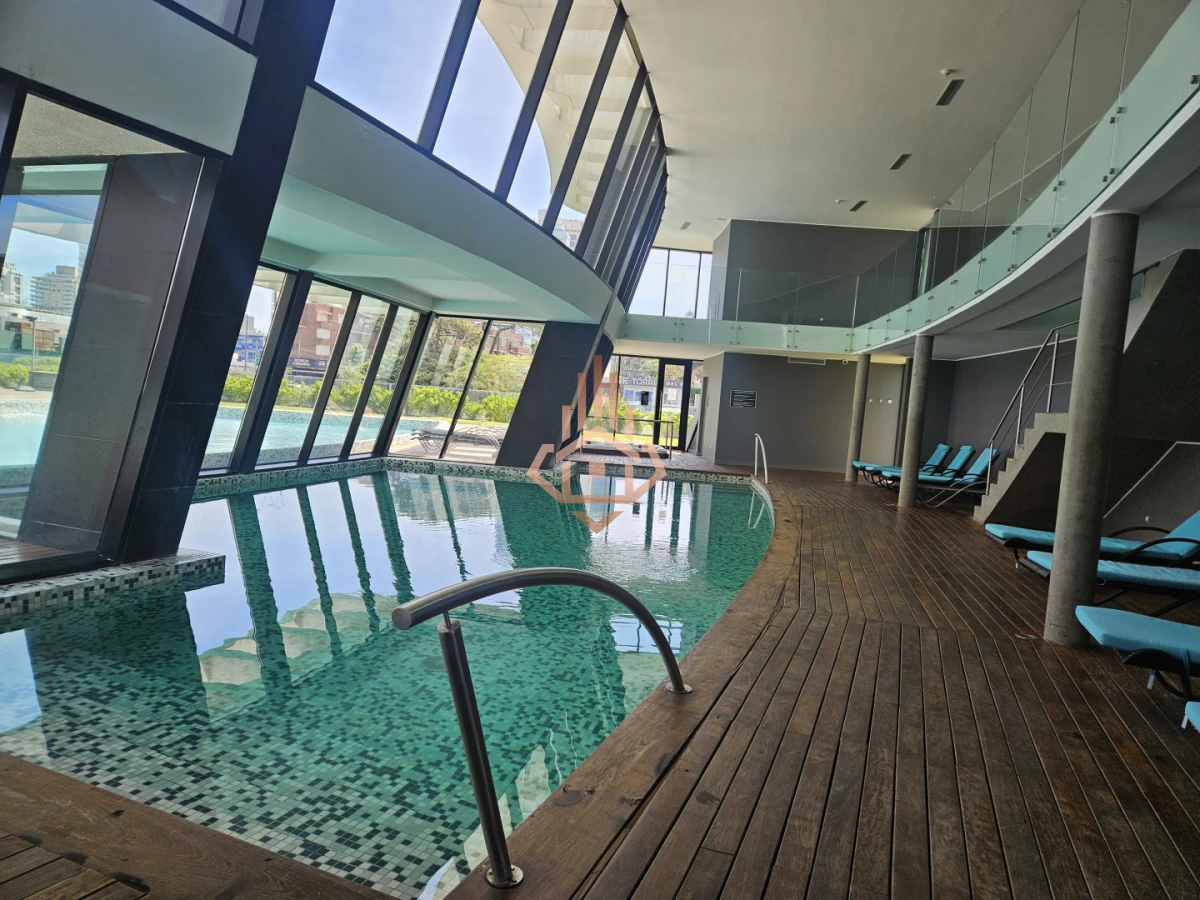 Se Vende Hermoso Departamento Piso 9 con 3 Dormitorios en Suite