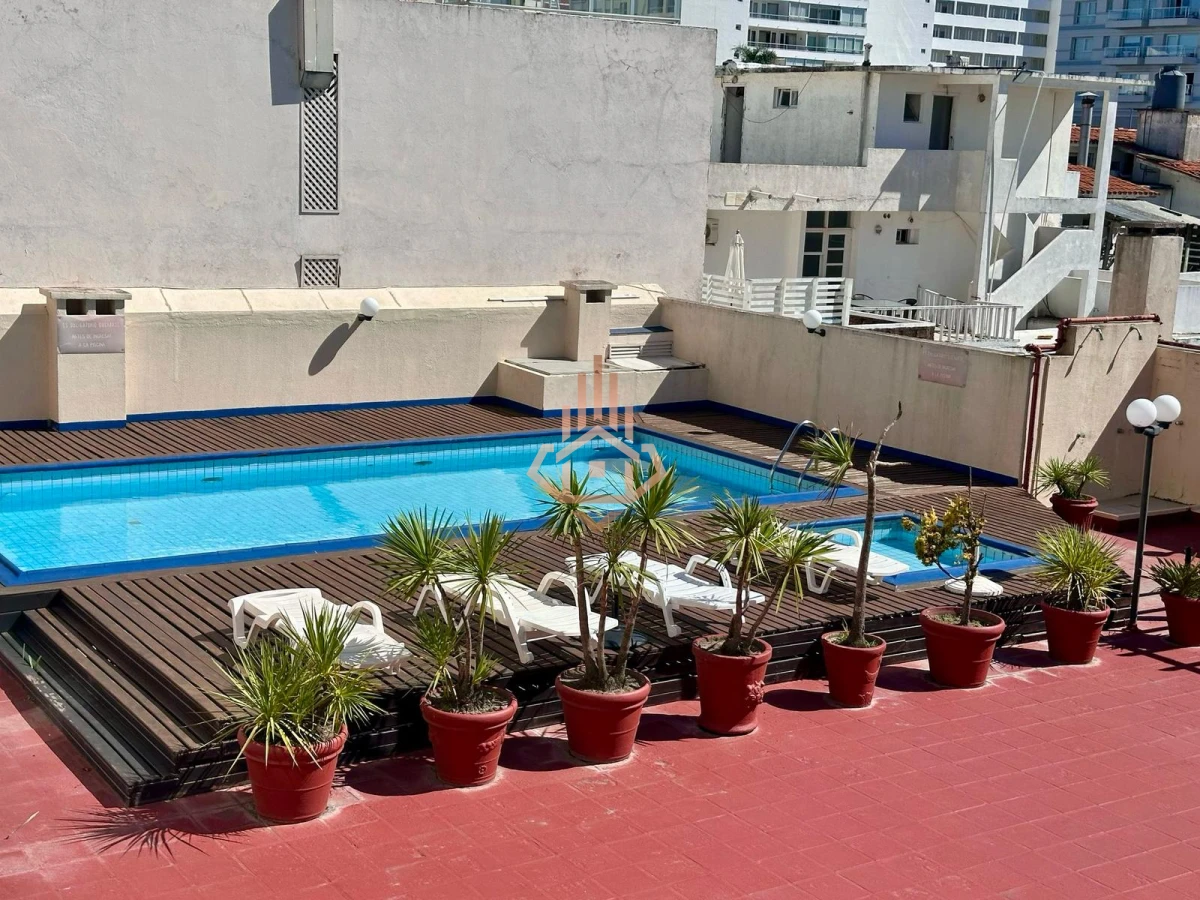 Venta departamento esquinero de 3 dormitorios a 100 metros del emir en Península