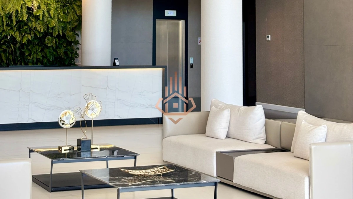 Apartamento en Venta 3 suites + servicio en Paramount Tower, Playa Mansa