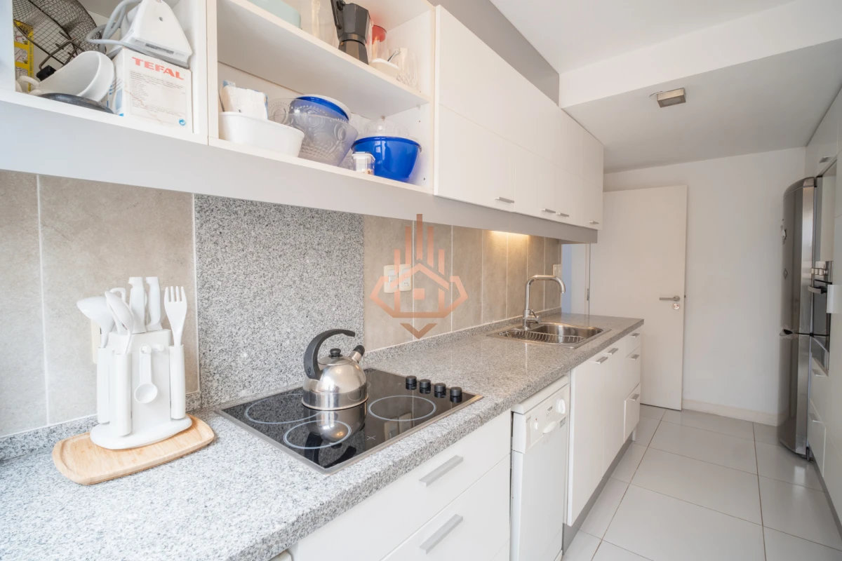 Apartamento en la Península - A pasos de Playa El Emir y Av. Gorlero