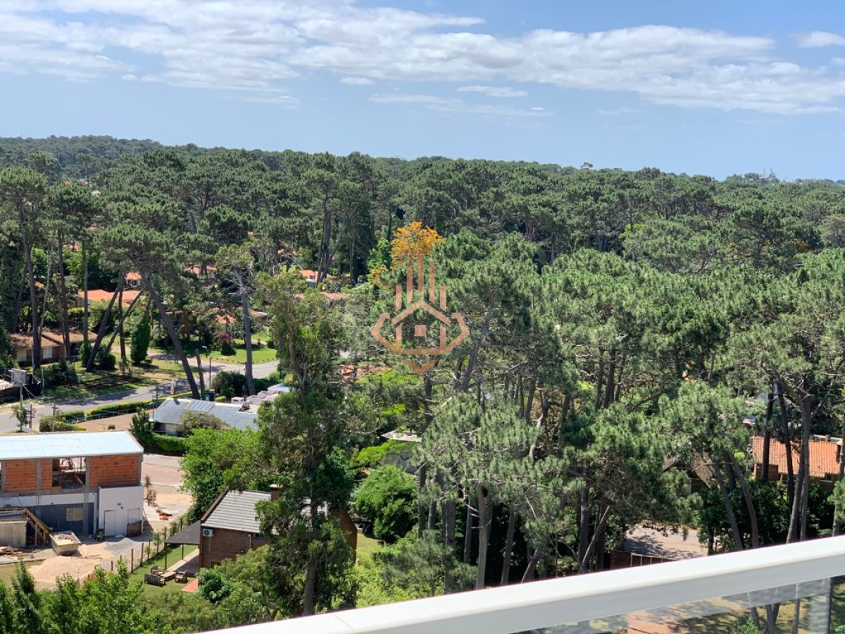 Alquiler en Punta del Este Edificio Yoo 1 Dormitorio y medio