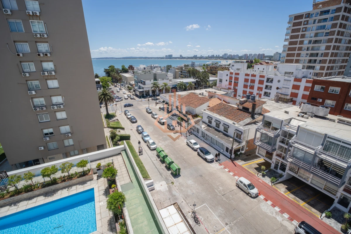 Oportunidad en la Península: 1 dormitorio con amenities y cochera