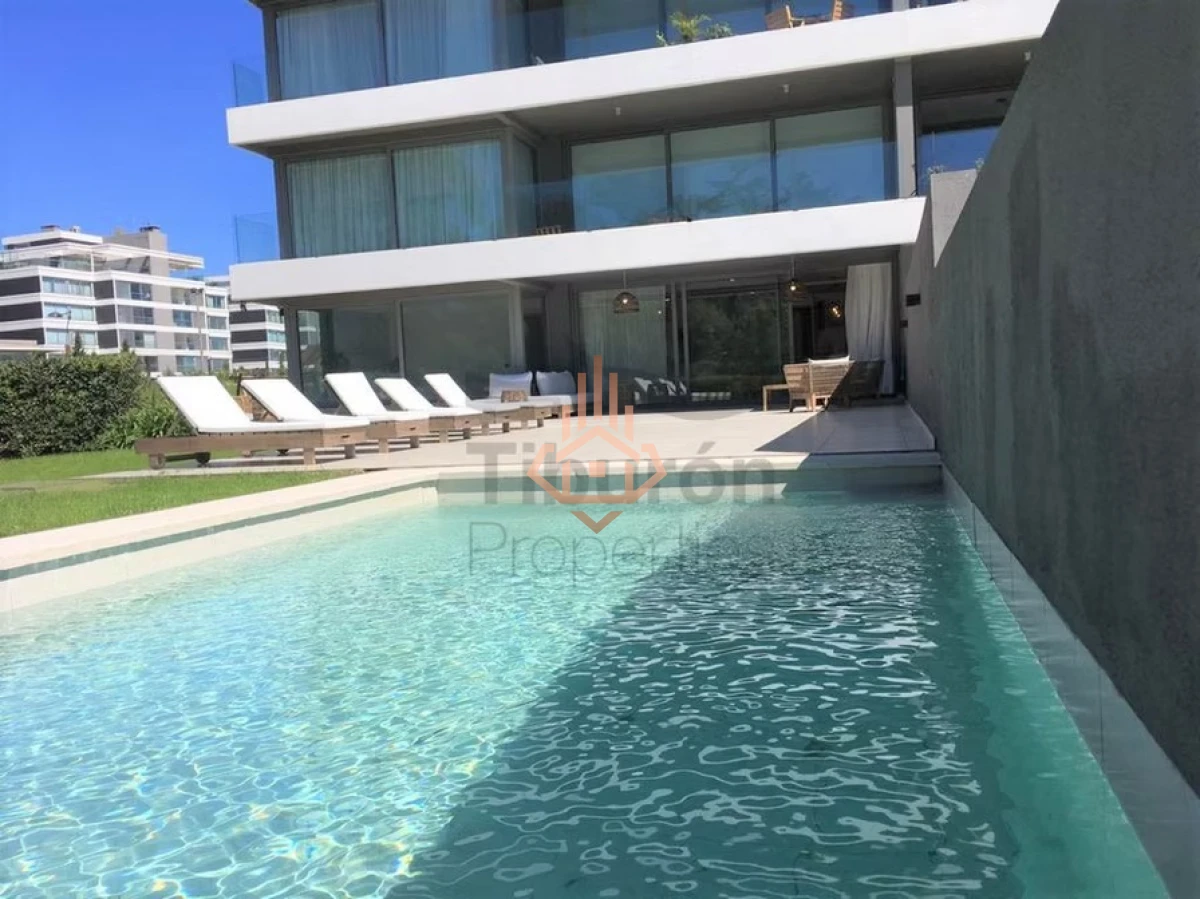 Tiburon Barra - SS 101