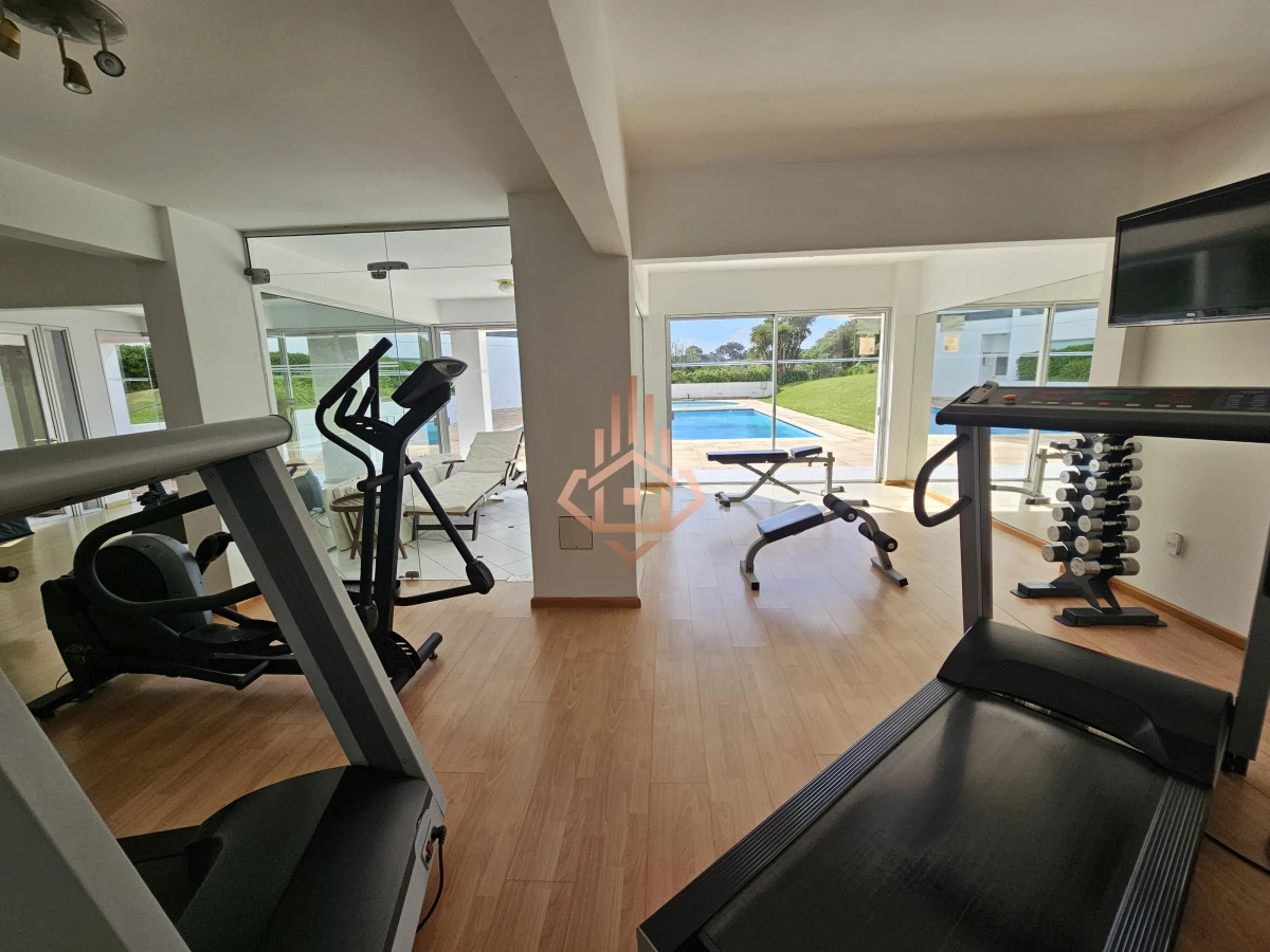 Penthouse en Alquiler Parada 32 de la Brava, 4 Dormitorios