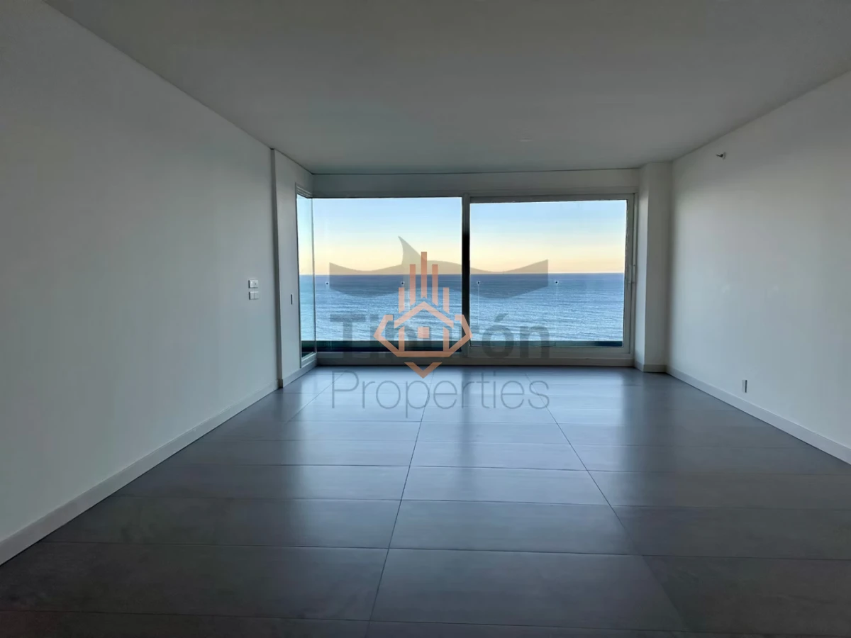 Le Parc III - Piso alto frente al mar