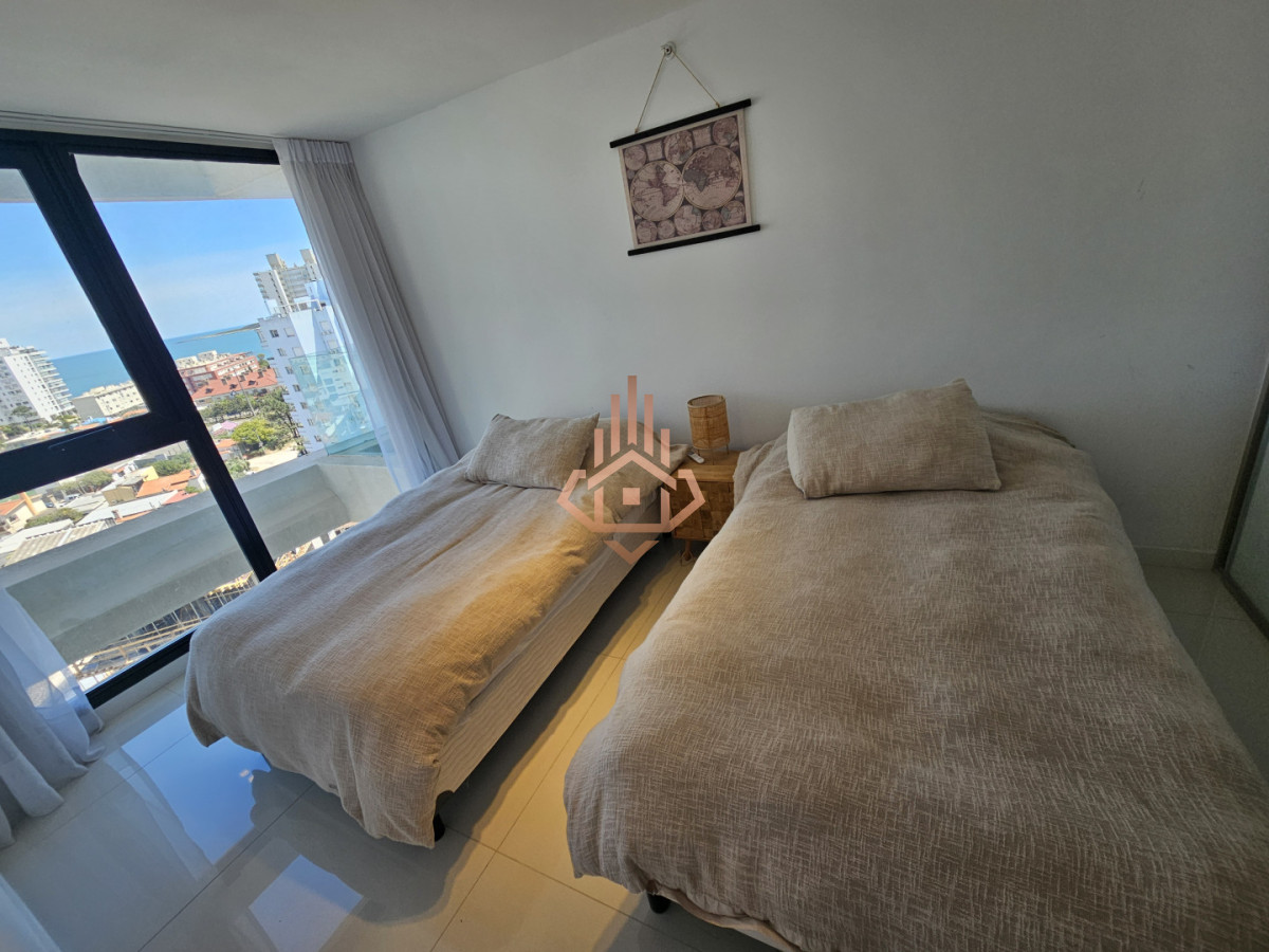 Se Vende Hermoso Departamento Piso 9 con 3 Dormitorios en Suite