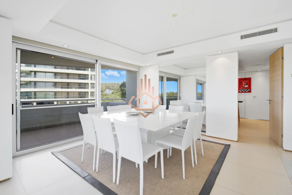 Espectacular Apartamento en Venta de 6 Dormitorios 6 Cocheras Increible Terraza con Piscina Privada