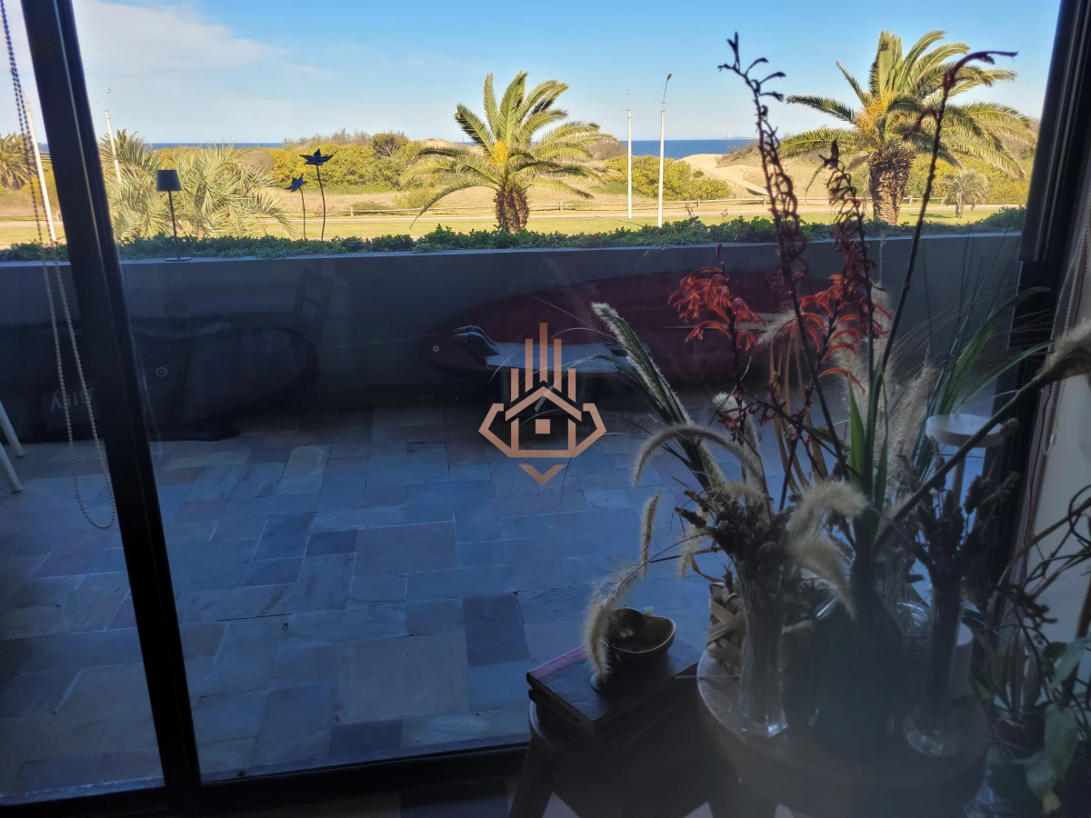 Venta de apartamento de lujo en Punta del Este - Edificio Seaside, Playa Brava (Parada 12½)