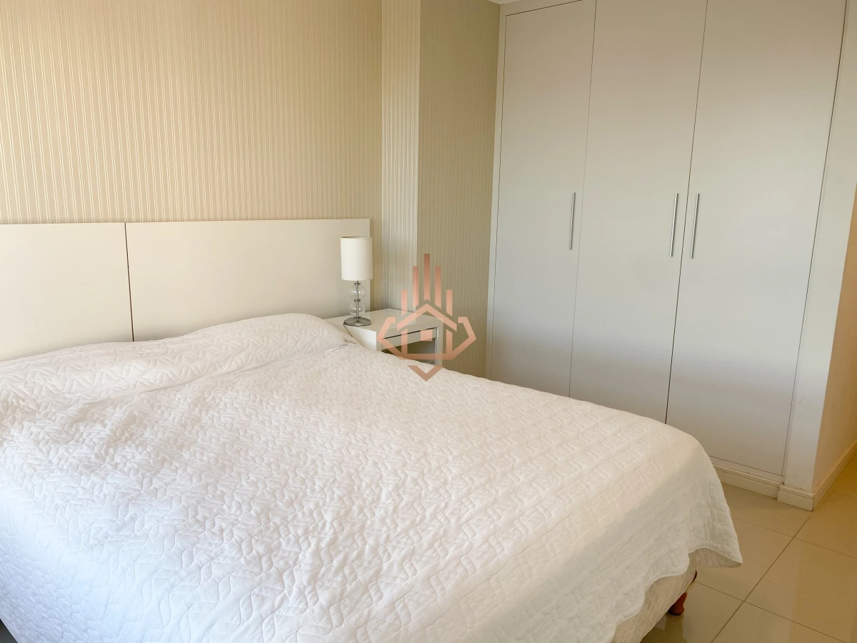 Venta departamento de 2 dormitorios + Vista al Mar. Piso alto.