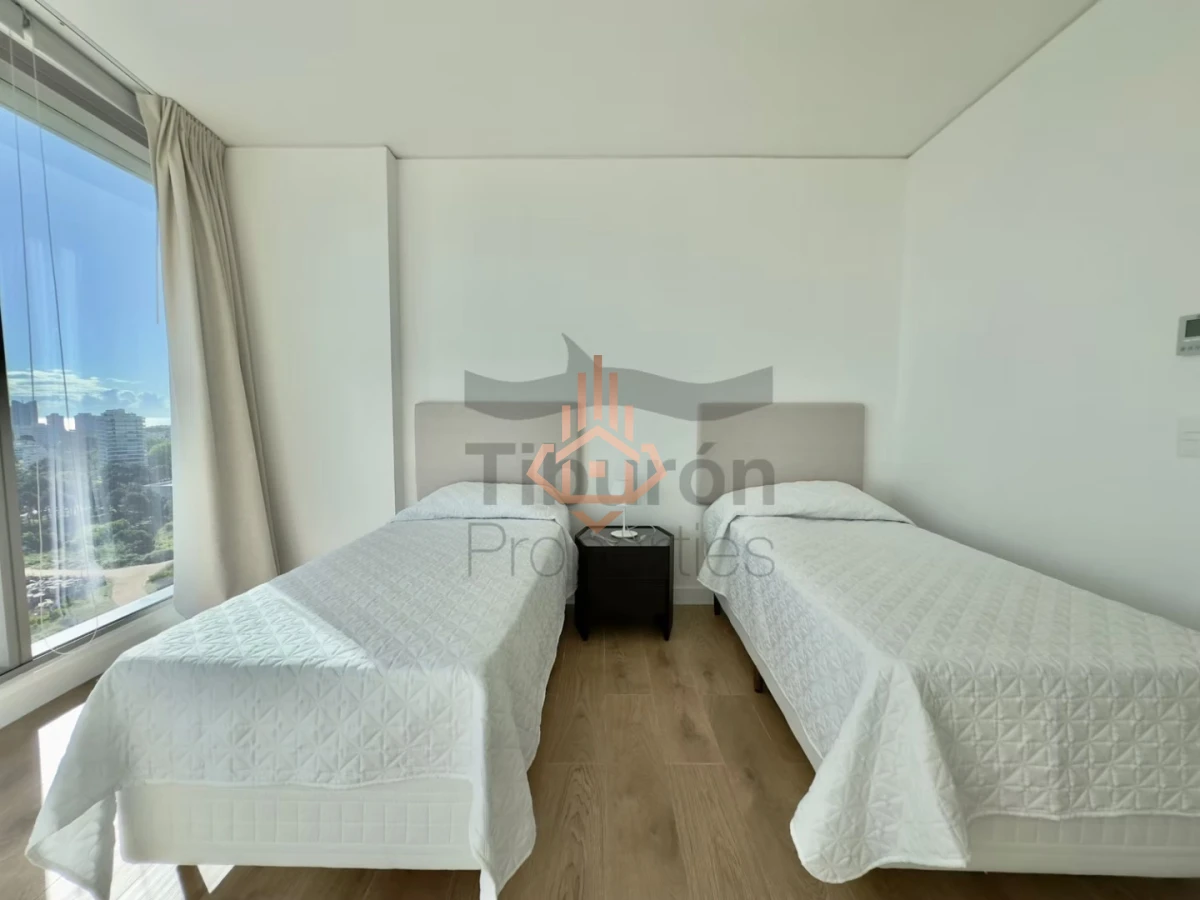 Trump Tower - Tip. 03