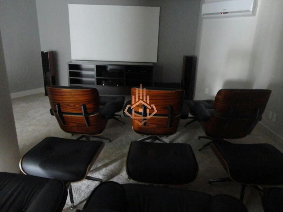 Vendo Apartamento de un Dormitorio y Medio en Punta del Este Full Amenitis