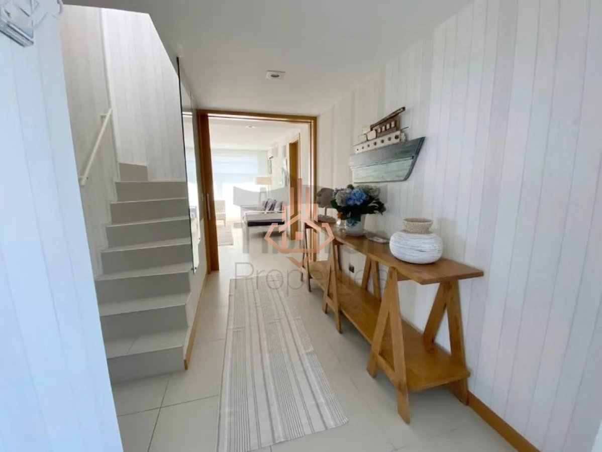 Penthouse dúplex frente al mar con piscina propia en Tiburón Terrazas Barra