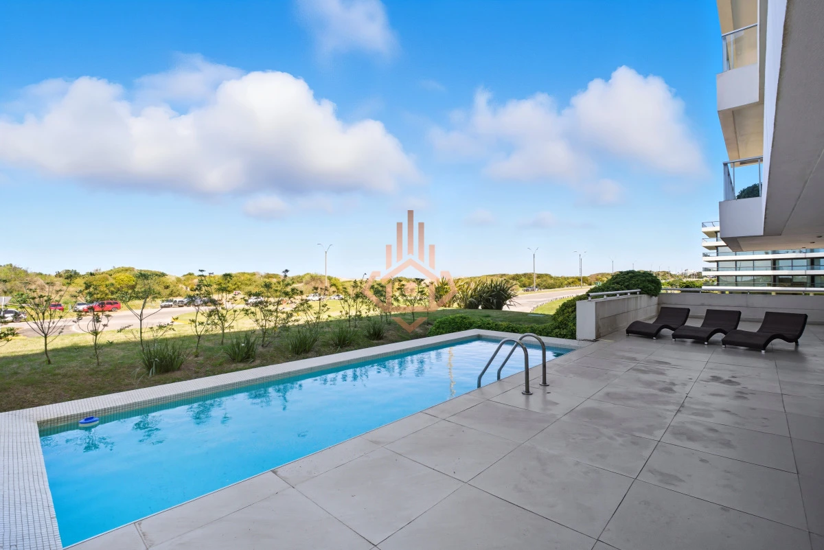 Espectacular Apartamento en Venta de 6 Dormitorios 6 Cocheras Increible Terraza con Piscina Privada