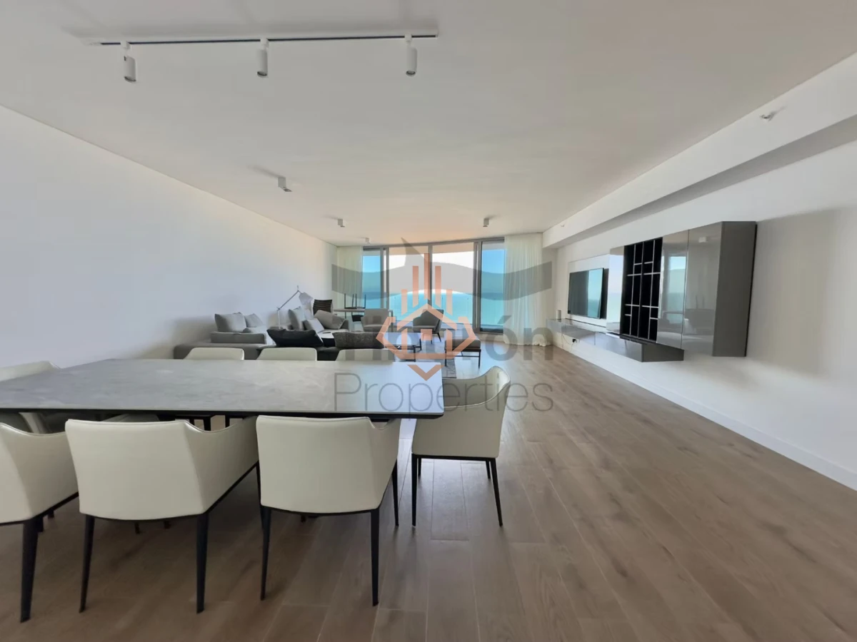 Trump Tower - Tip. 03